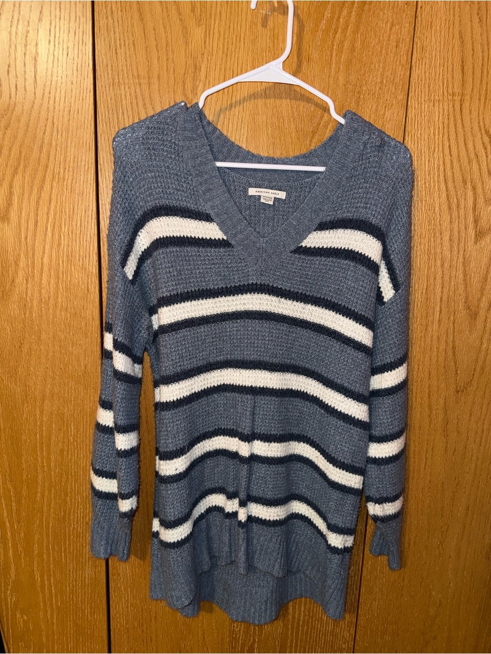 Women’s Oversized AE Sweater Size XS